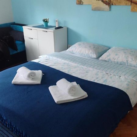 Mona Blue Apartment Sarajevo Ngoại thất bức ảnh