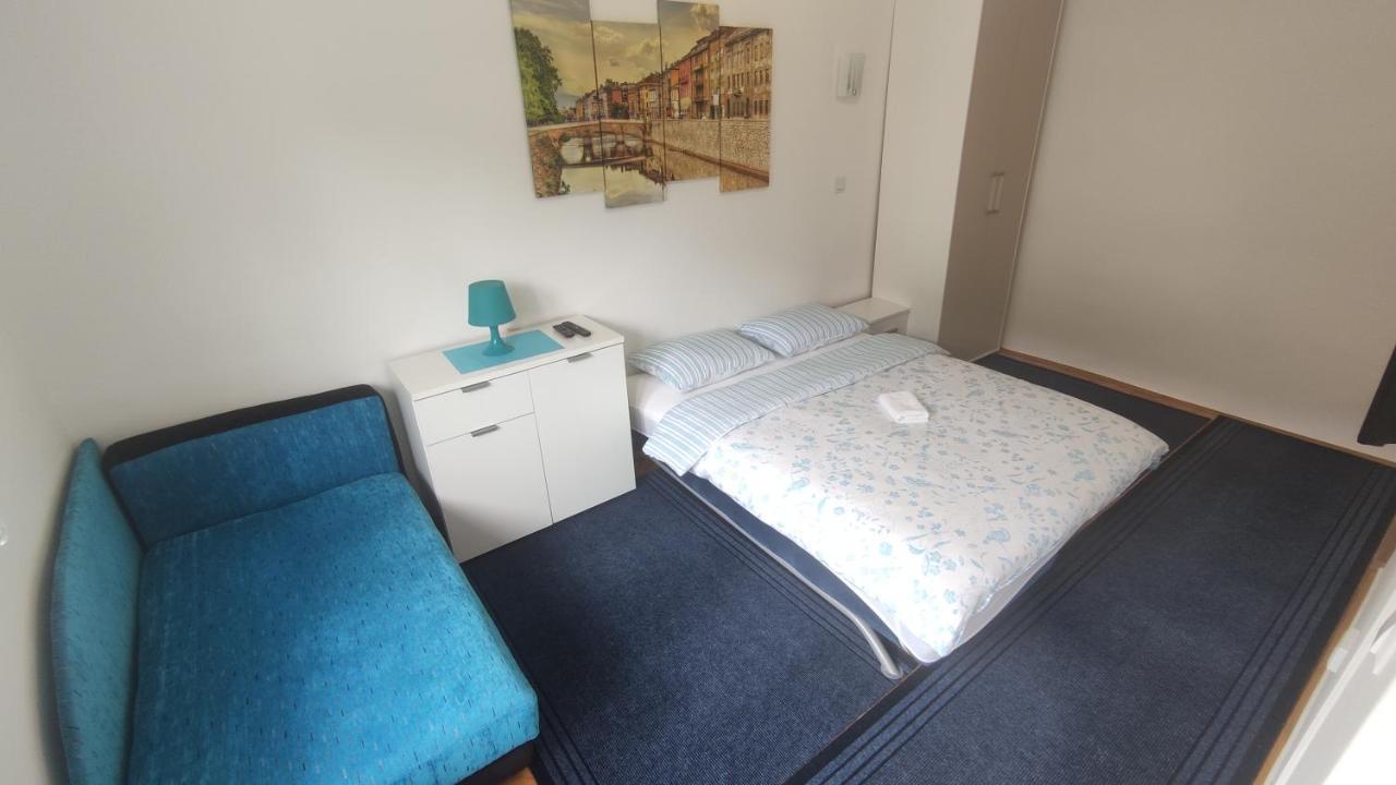Mona Blue Apartment Sarajevo Ngoại thất bức ảnh