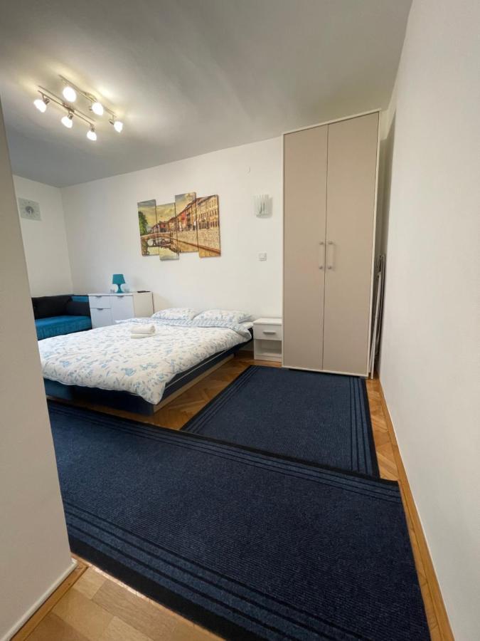 Mona Blue Apartment Sarajevo Ngoại thất bức ảnh